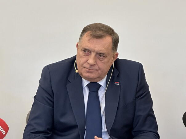 'RS ne prihvata sankcije prema Rusiji, Putin je neko ko želi da pomogne'