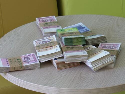 RS ponovo na berzi: Vlada se zadužila za još 49 miliona KM