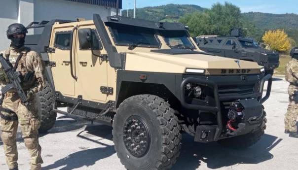 RS predstavila novo borbeno vozilo 'Vihor'