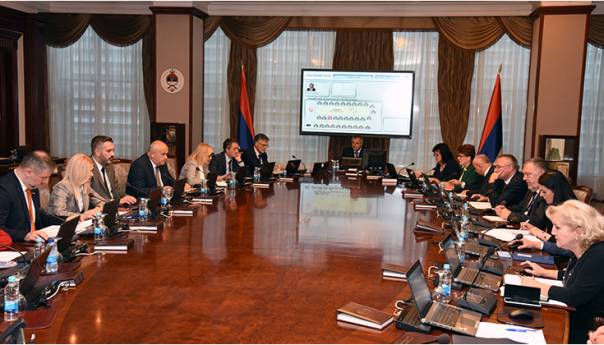 RS prodaje entitetske obveznice od 35 miliona KM, za predstavništva 4,8 miliona