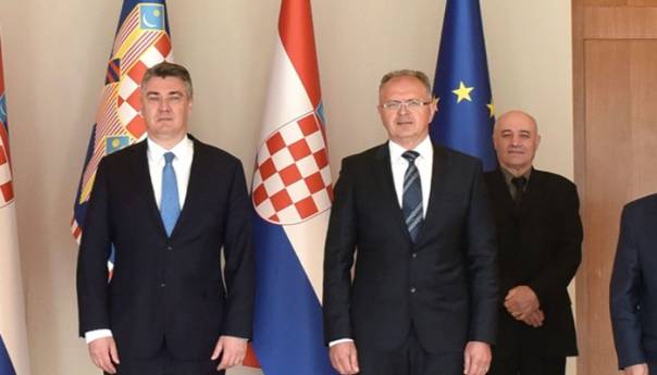 RSE: Milanović osporava haške presude, brani osuđenog zločinca