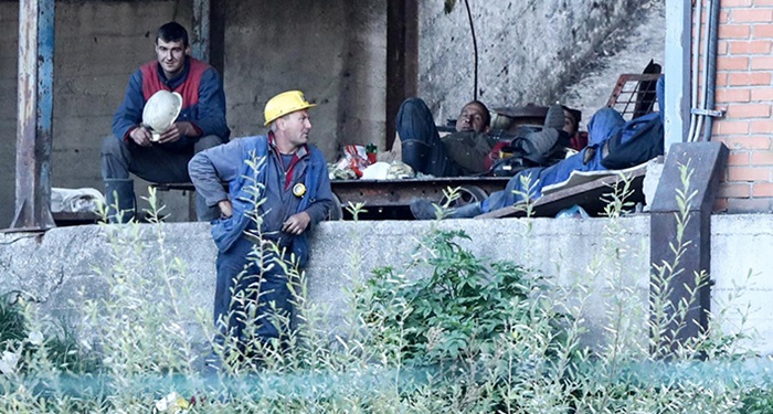 Rudari sinoć napustili jame, ali proizvodnja i dalje u prekidu