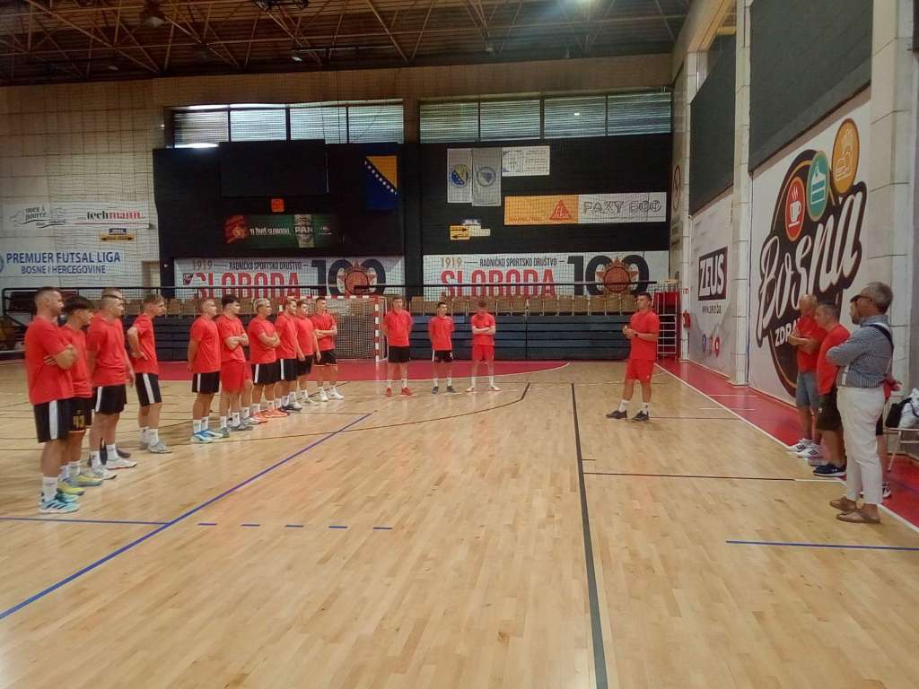 Rukometaši "Slobode" ulaze u novu sezonu s ciljem povratka u Premijer ligu