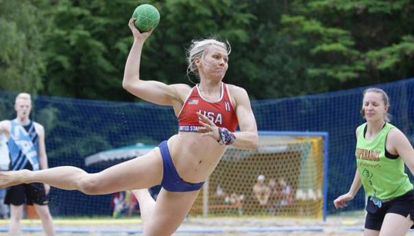 Rukometašice na pijesku sada mogu nositi šorceve umjesto bikinija