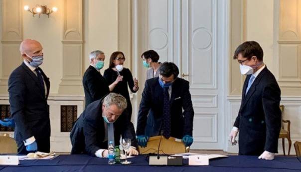 Rukovodstvo RS danas sa ambasadorima Kvinte, dolazi i Dodik?