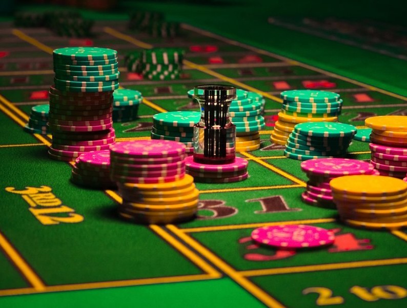 Rumunija daje gradovima pravo da potpuno zabrane kockarnice