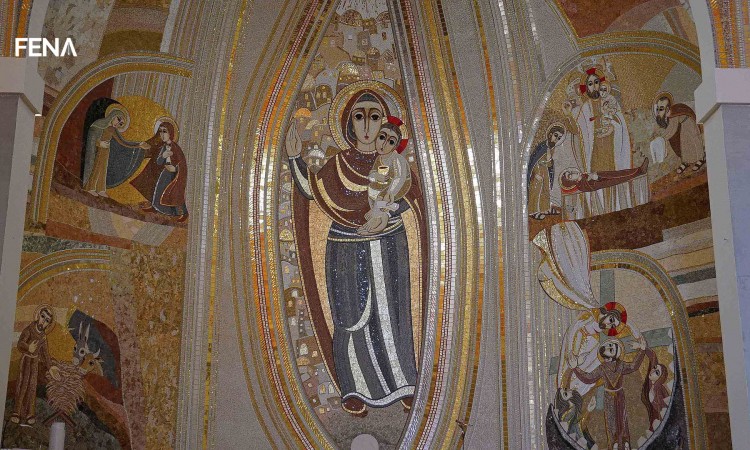 Rupnik i 24 umjetnika dovršili veličanstveni mozaik u Franjevačkoj crkvi 