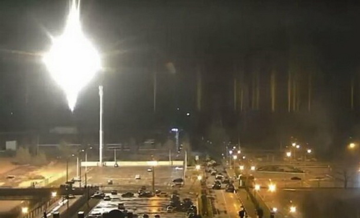 Rusi gađali nuklearku, oglasio se Zelenski