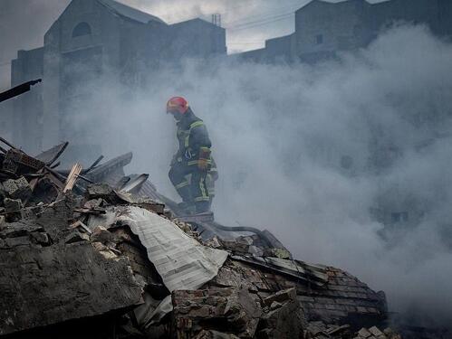 Rusi izveli najsmrtonosniji napad na Kijev ove godine