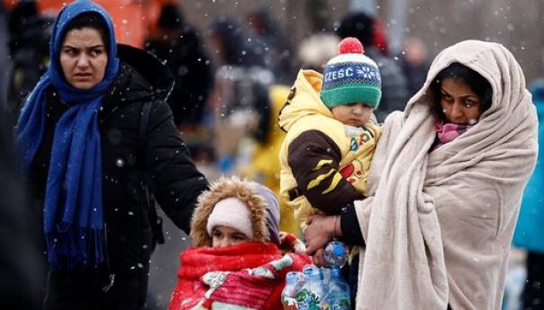 Rusija će u petak otvoriti humanitarne koridore iz pet ukrajinskih gradova