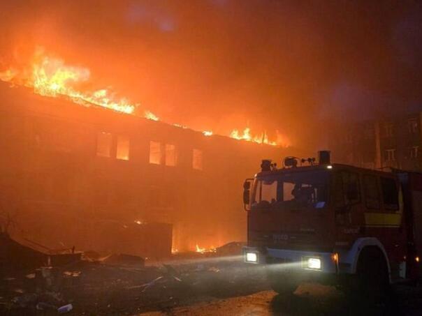 Rusija i sinoć žestoko granatirala Harkiv