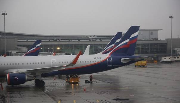 Rusija obustavlja letove za Veliku Britaniju zbog novog soja koronavirusa