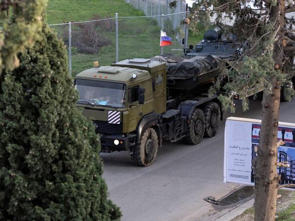 Rusija povlači naprednu vojnu opremu iz Sirije u Libiju