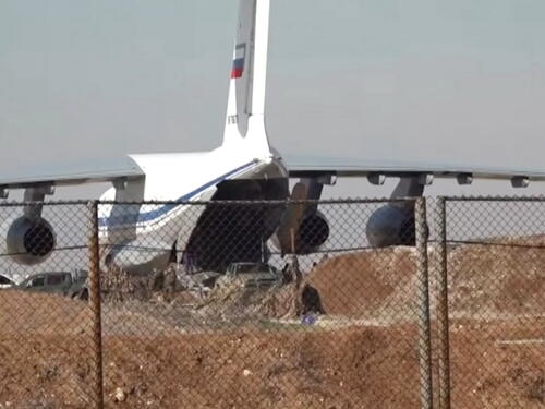 Rusija povlači snage s aerodroma na sjeveroistoku Sirije