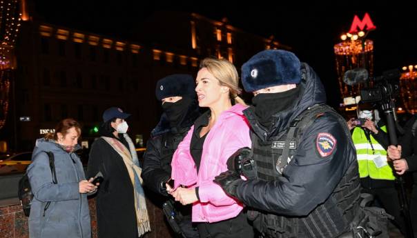 Rusija: Svima koji pomognu Ukrajini prijeti do 20 godina zatvora