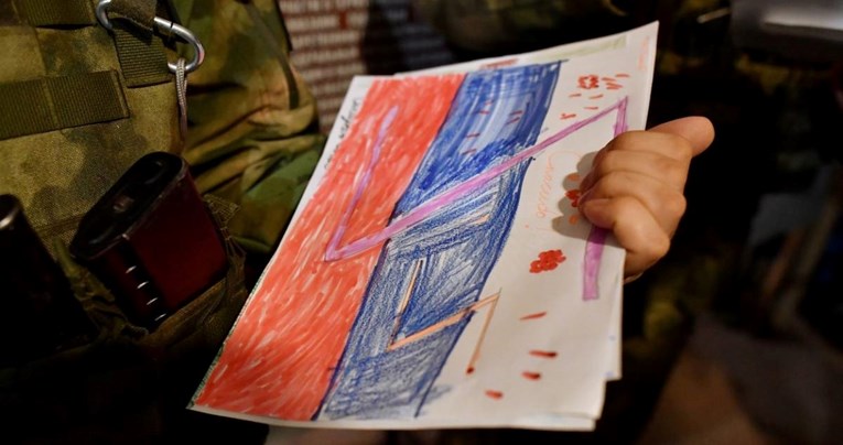 Rusija u škole uvodi vojnu obuku