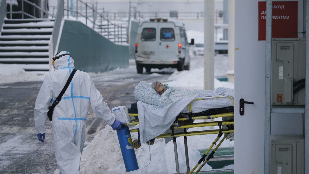 Rusija: Za dan koronavirusom zaraženo više od 180.000 ljudi