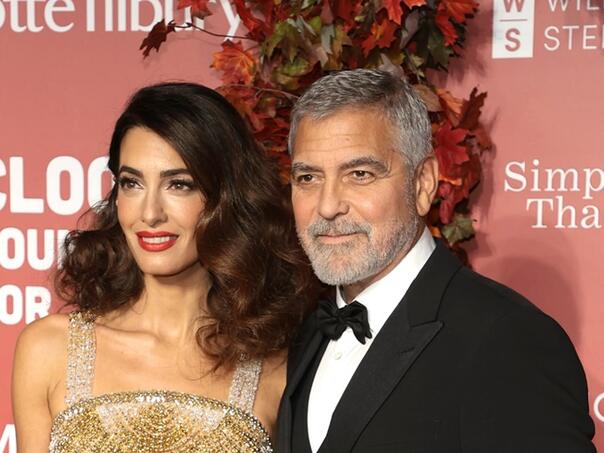 Rusija zabranila fondaciju Georgea i Amal Clooney: 'Podržavaju lažne patriote'