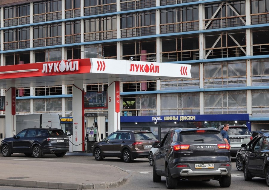 Rusiju trese nestašica goriva: Benzin dostupan na manje od trećine pumpi