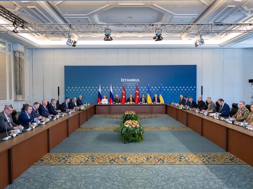 Ruska i ukrajinska delegacija otputovale u Istanbul, očekuje se "težak razgovor"