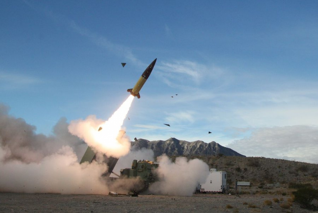 Ruska raketa pogodila stambenu zgradu u ukrajinskom lučkom gradu Mikolajivu