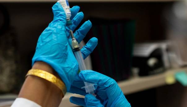 Ruska vakcina protiv koronavirusa prošla prvu fazu razvoja