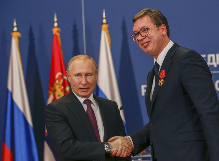 Ruska vakcina protiv raka: Vučić nudi Putinu Srbiju kao "zamorče"