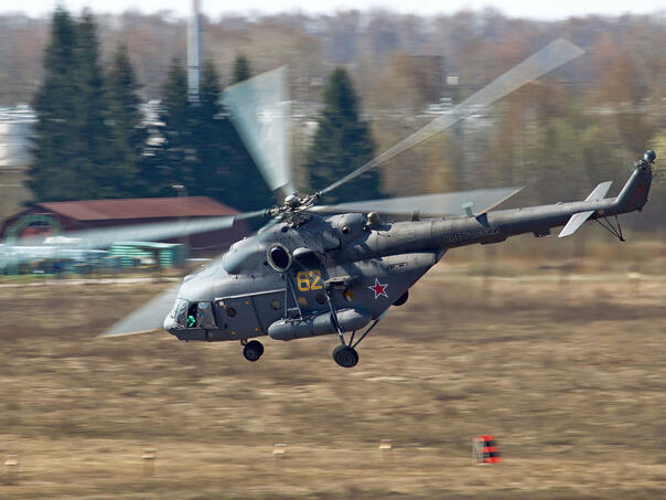 Ruski helikopter s tri člana posade srušio se u jezero