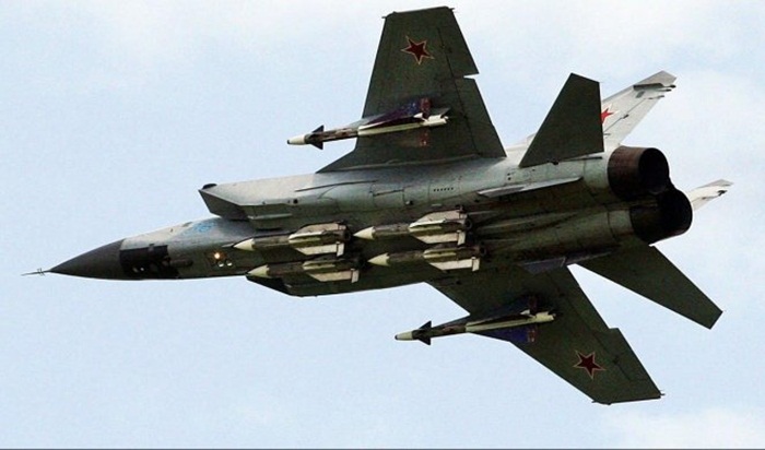 Ruski "mig 31" presreo američki izviđački avion iznad Pacifika