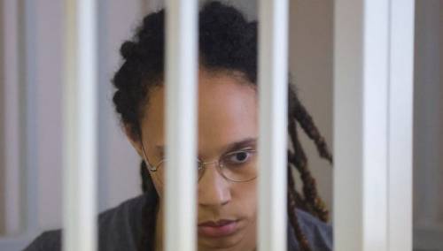 Ruski sud osudio američku košarkašicu Griner na devet godina zatvora