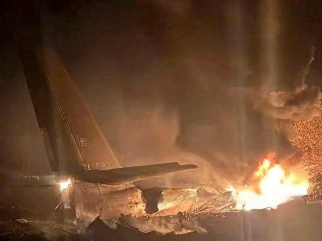 Ruski vojni avion strušio se na Dalekom istoku, poginulo šest članova posade