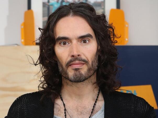 Russell Brand optužen za nove seksualne napade