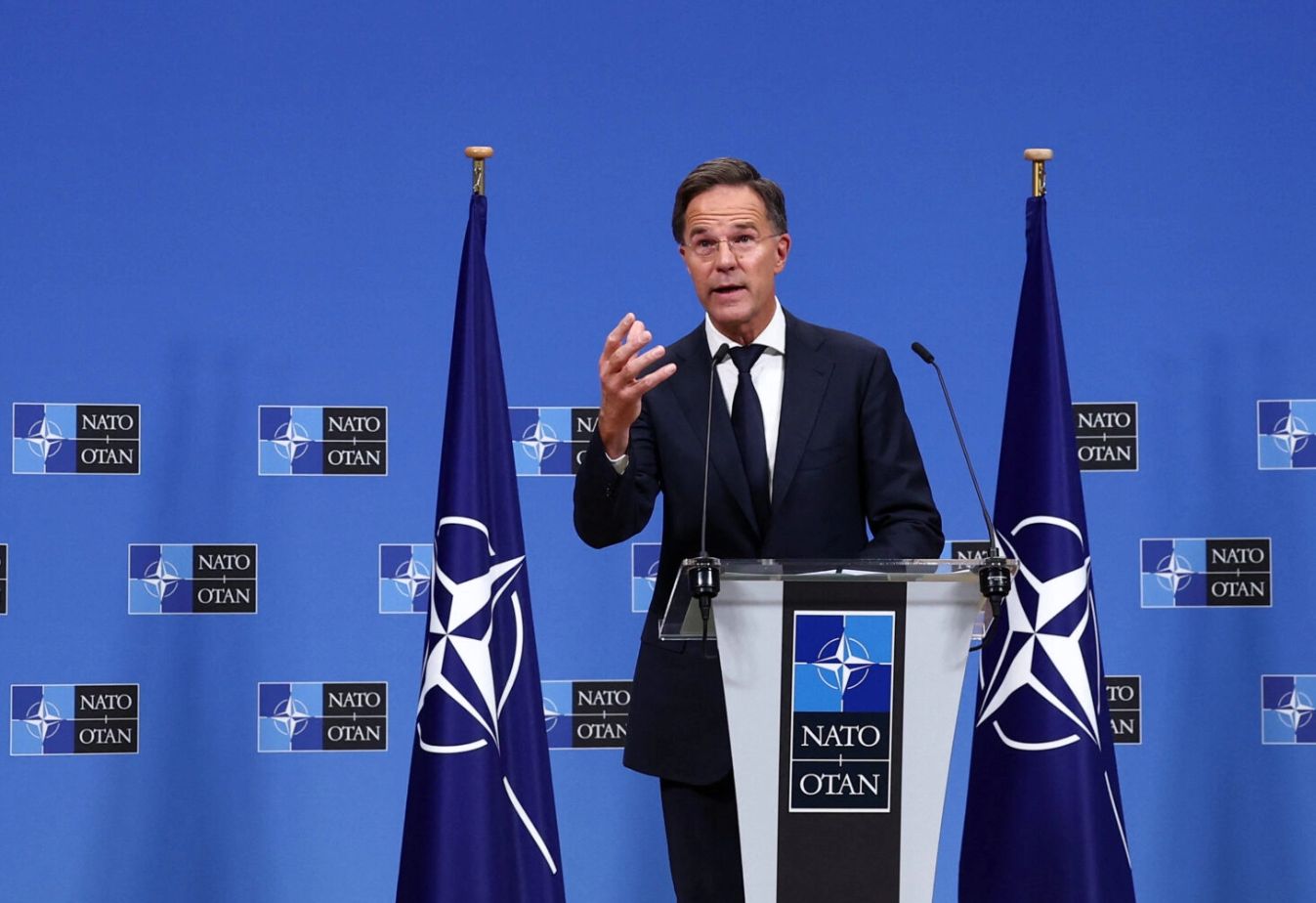 Rutte: EU ne treba da se odvaja od SAD u oblasti odbrane