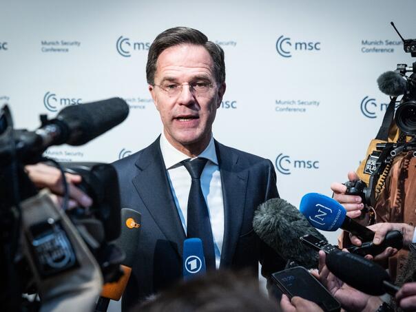 Rutte: Evropa mora više ulagati u vojsku, SAD sa pravom traži balans
