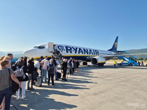 Ryanair slavi 300.000 putnika u Sarajevu, najavili prodaju karata već od 21,99 eura