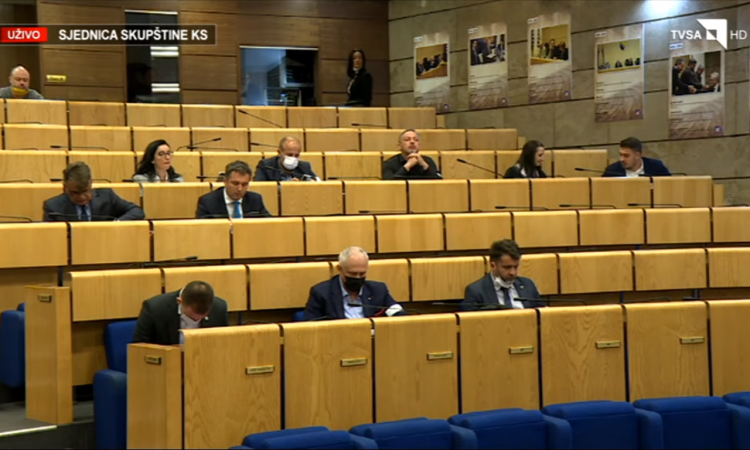 S dnevnog reda povučeni zakon o govoru mržnje i zakon o ministarstvima