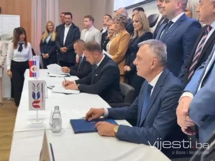 S lica mjesta: Formira se novi politički pokret u RS