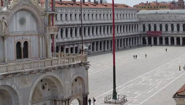 S Trga svetog Marka nestali su čak i golubovi: Smrt (turizma) u Veneciji
