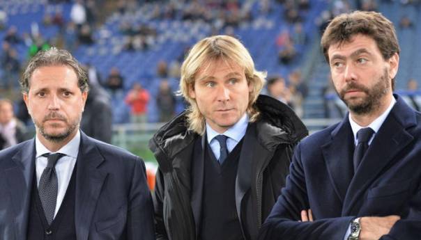 Sa Sarrijem odlaze i dva ključna operativca kluba