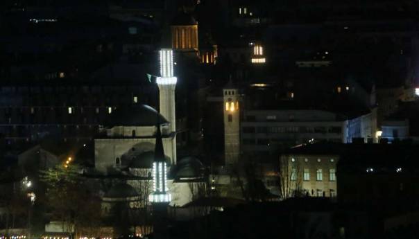 Sa zalaskom sunca nastupa ramazan, sutra prvi dan posta