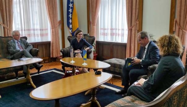 SAD će sa 23 miliona dolara podržati OS BiH