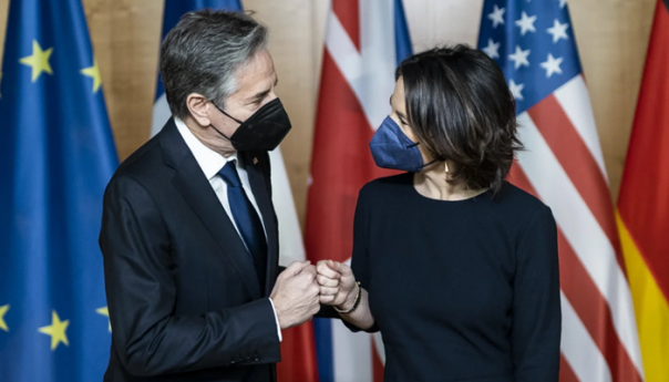 SAD i saveznici iz EU jedinstveno će reagovati ako Rusija uđe u Ukrajinu