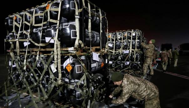 SAD naručuje još 300 miliona dolara vrijedno oružje za Ukrajinu