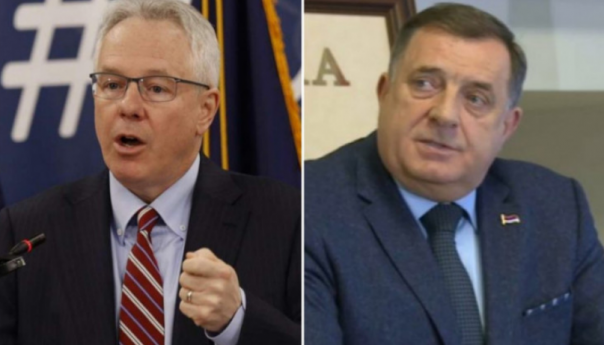 SAD o odlikovanju Putina: RS će ovako uništiti sebe