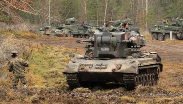 SAD odbacuje zahtjev Rusije o obustavi širenja NATO-a na istok