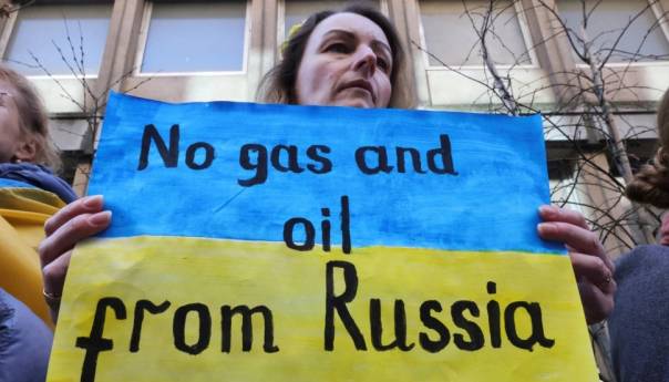 SAD pozdravljaju djelimični embargo EU na rusku naftu