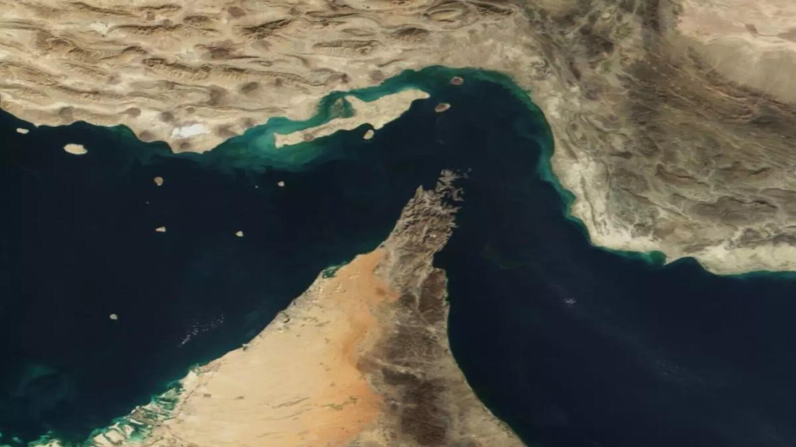 SAD poziva Kinu da izvrši pritisak na Iran zbog prijetnje zatvaranja Hormuškog moreuza