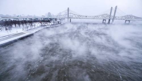SAD: Preko milion ljudi bez struje, najmanje troje poginulih