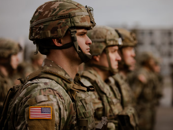 SAD smanjuje broj vojnika u Iraku, navodeći "zajednički uspjeh" u borbi protiv ISIL-a