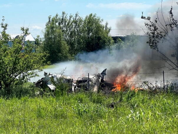 SAD: Srušio se avion za padobranske skokove, poginulo 12 osoba